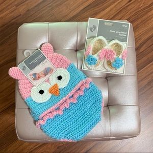 NWT-Hand Crocheted Hat, Diaper & Bootie Set